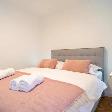 Gajeta By Belmont Realty זאדאר